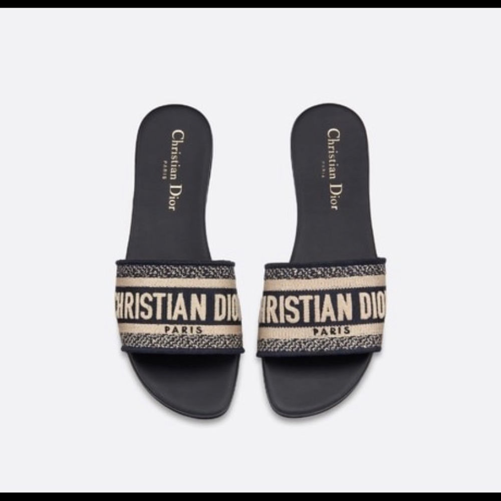 *Looking* Dior mules slides sandals US 9/ UK 39